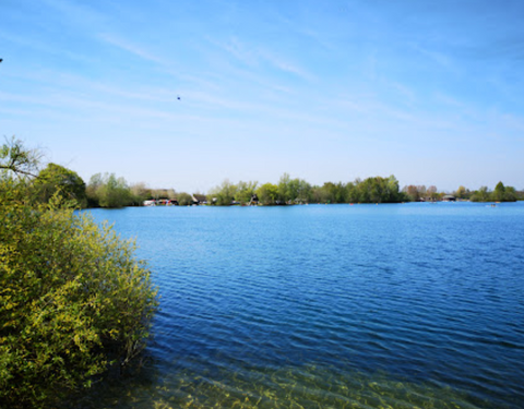 Cotswold Country Park and Beach