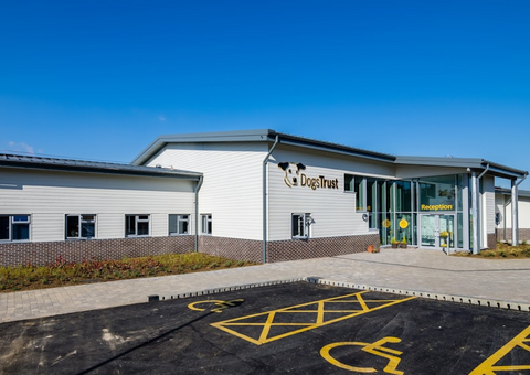 Dogs Trust – Oxford Adoption Centre