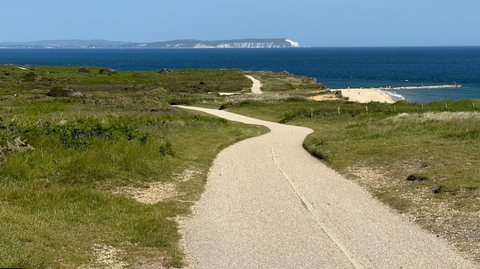 Hengistbury head beach