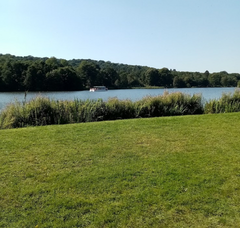 Trentham Estate Lake