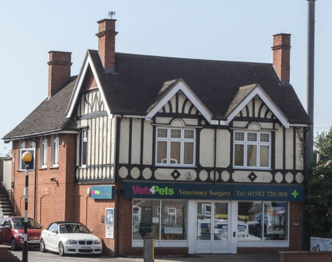 Vets4Pets- Luton