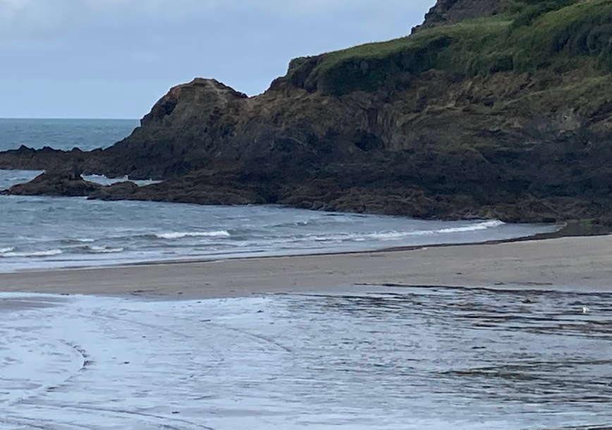 Pwllgwaelod Beach 