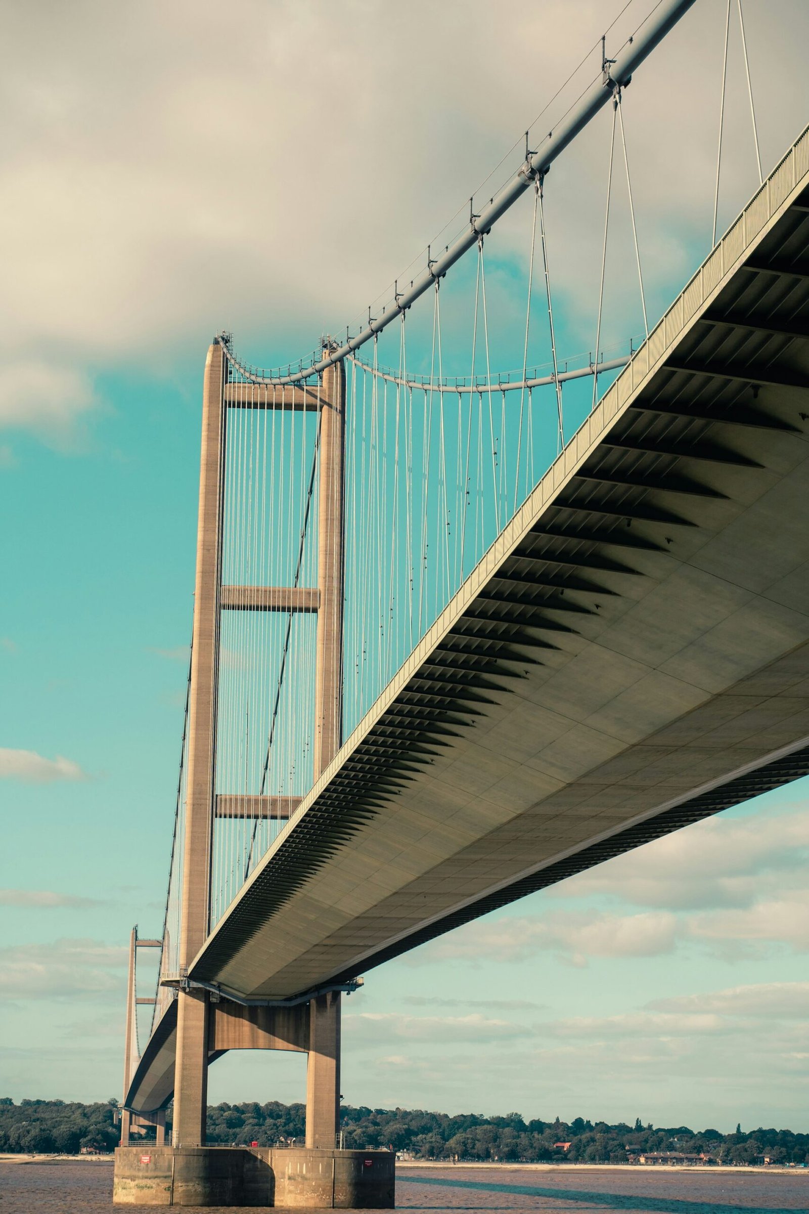 The Humber Bridge, Hull